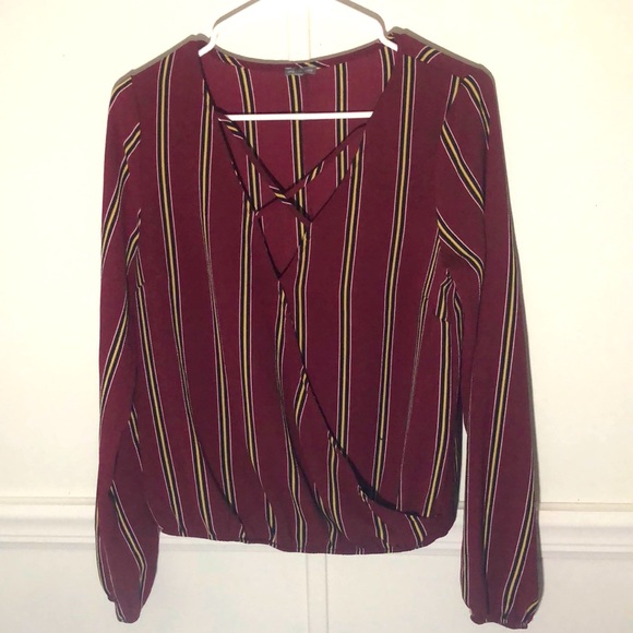 Small maroon blouse with stripes - Picture 1 of 2